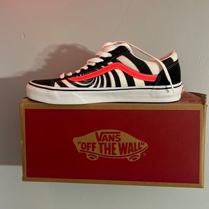 zebra vans